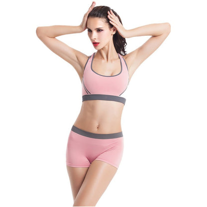 reggiseno e pantaloncino