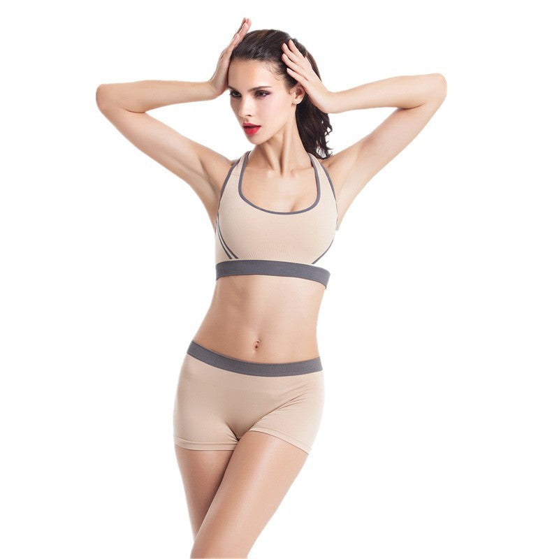 reggiseno e pantaloncino