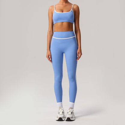 Set Con Dettagli a Contrasto